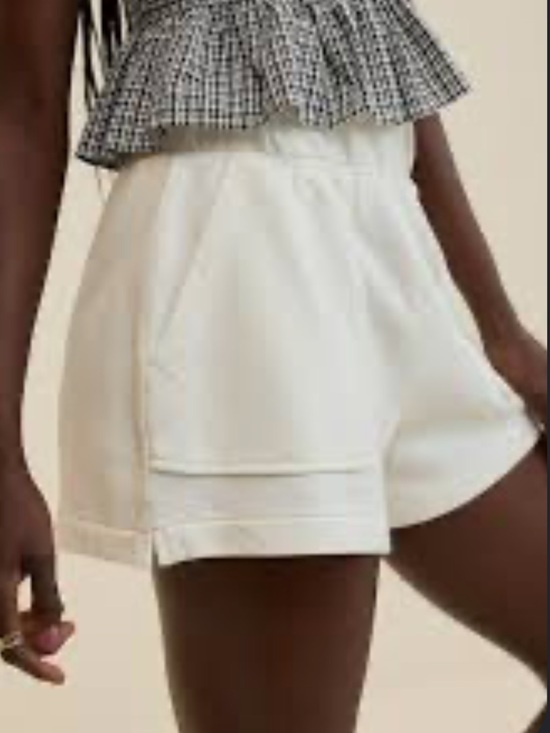 aerie Pants - Aerie Go-To Fleece Short in Soft Muslin